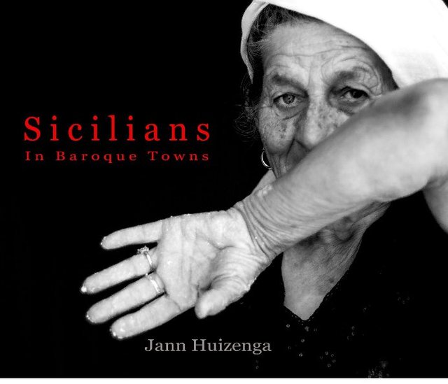 Sicilians in Baroque Towns