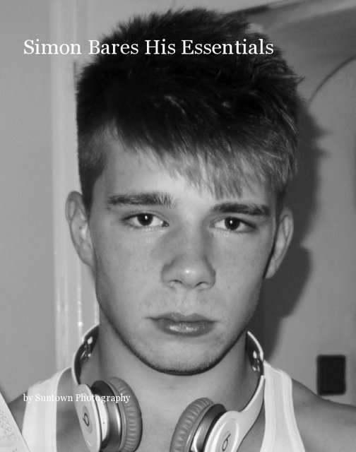 Simon Bares His Essentials